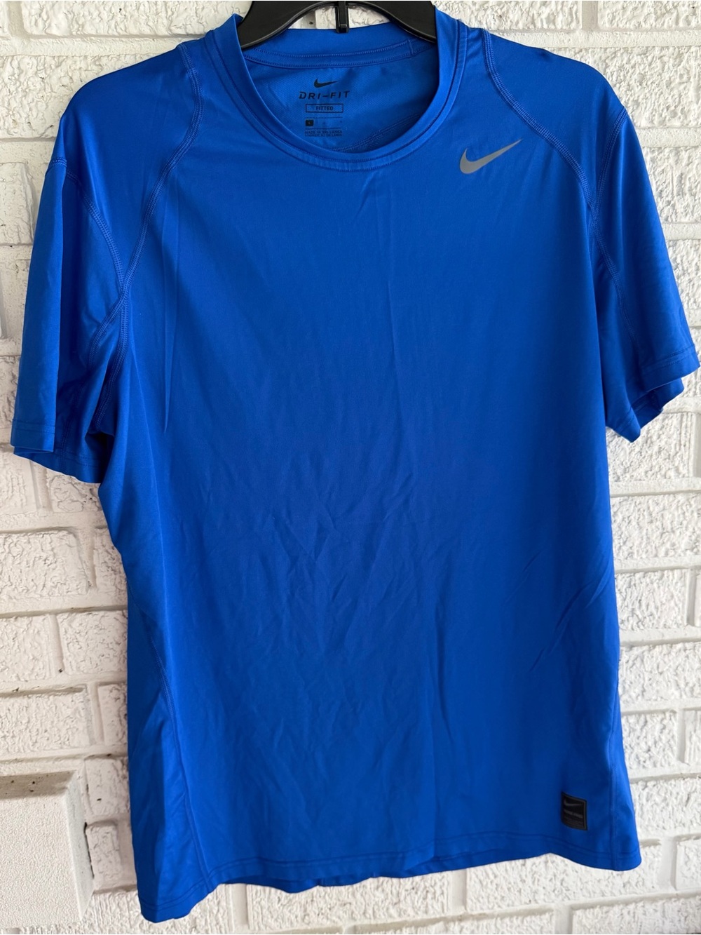 Nike Pro  Dri-FIT Men's Blue Athletic Short Sleeve Shirt